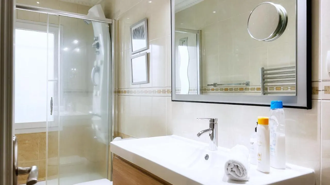 Ferienwohnung Uribarri A Vivienda Turistica Urbana Con Wifi Bilbao Spanien
