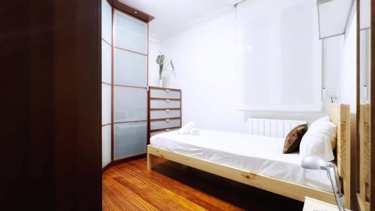 Ferienwohnung Uribarri A Vivienda Turistica Urbana Con Wifi Bilbao Apartment